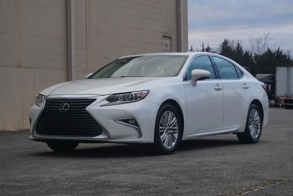 2017 Lexus ES