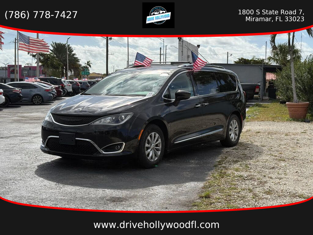2018 Chrysler Pacifica Touring L FWD