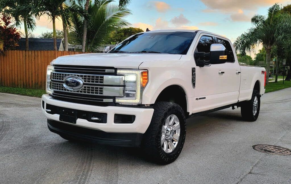 2019 Ford F-350 Super Duty Platinum Crew Cab LB 4WD