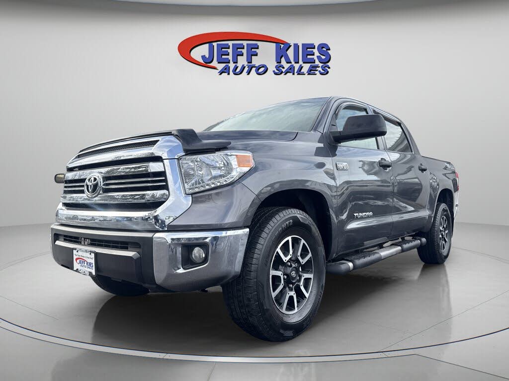 2017 Toyota Tundra SR5 CrewMax 5.7L 4WD