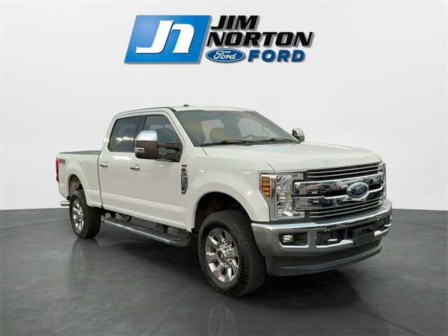 2018 Ford F-250 Super Duty Lariat Crew Cab 4WD