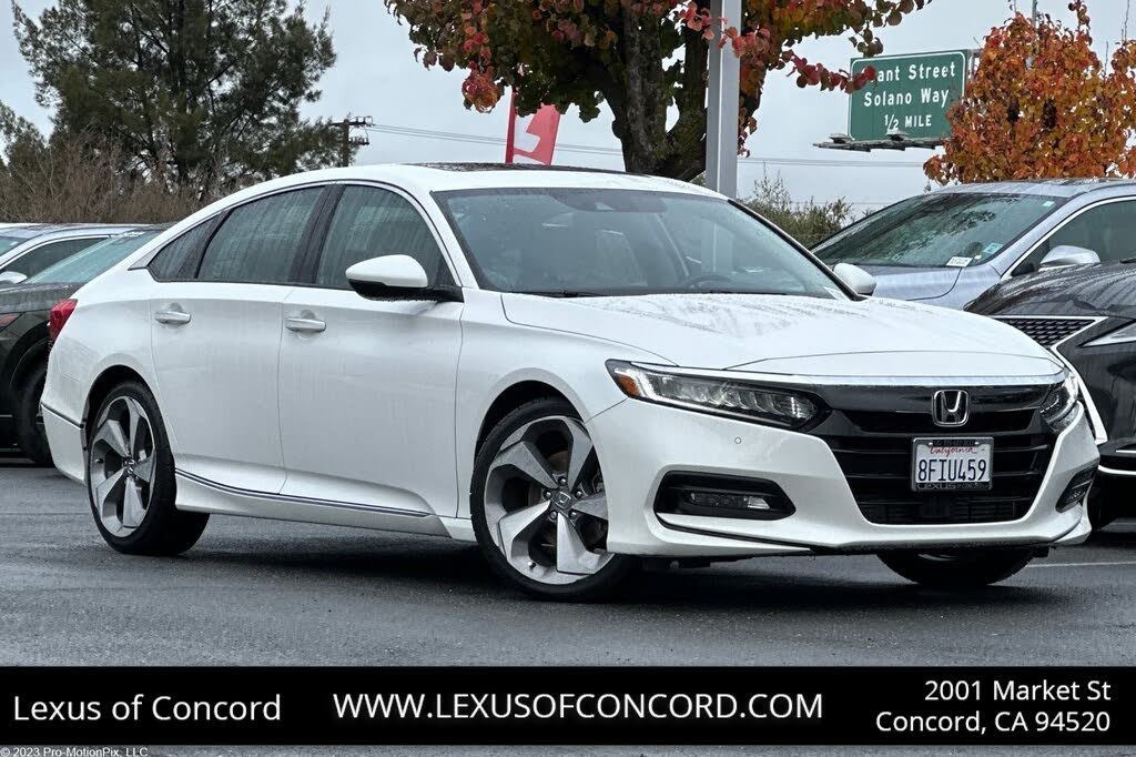 2018 Honda Accord 1.5T Touring FWD
