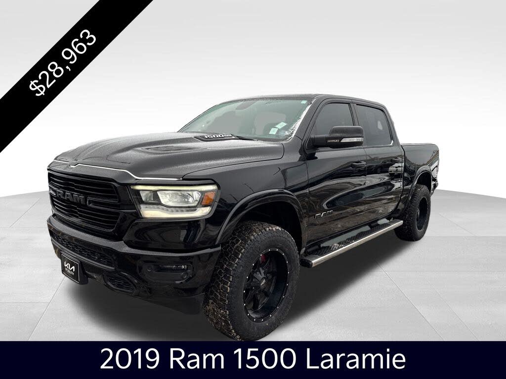 2019 RAM 1500 Laramie Crew Cab 4WD