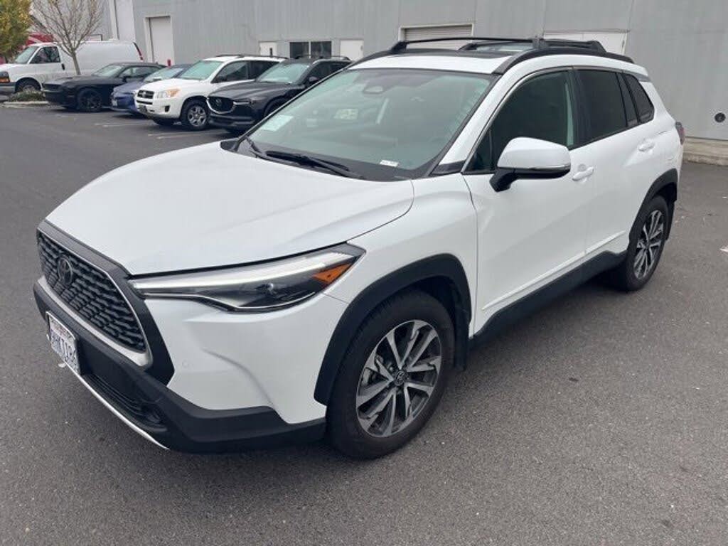 2023 Toyota Corolla Cross XLE FWD