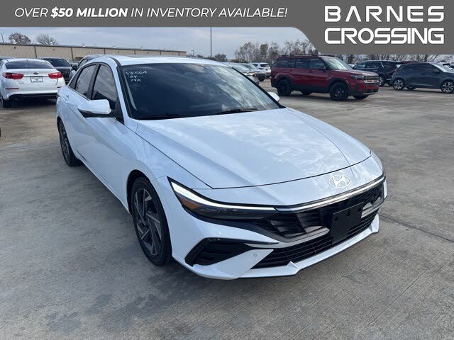 2024 Hyundai Elantra Limited FWD