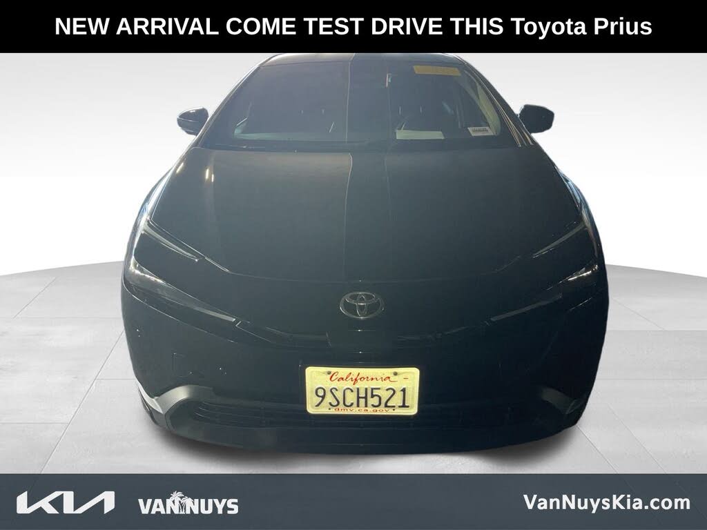 2024 Toyota Prius LE FWD