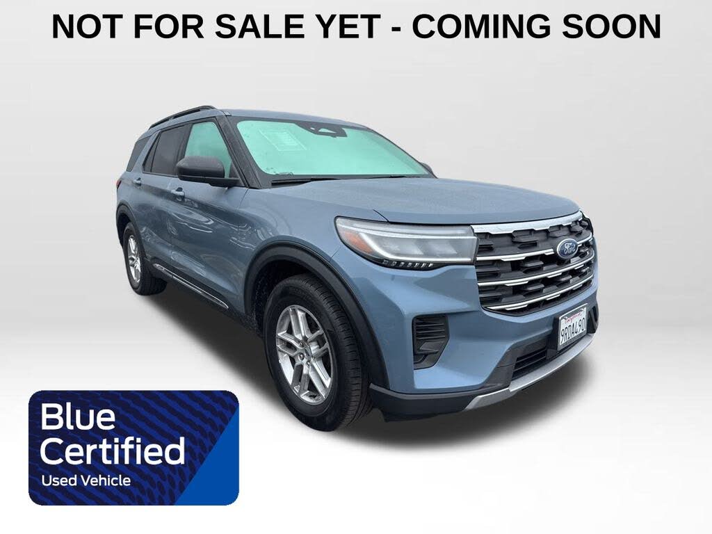 2025 Ford Explorer Active RWD