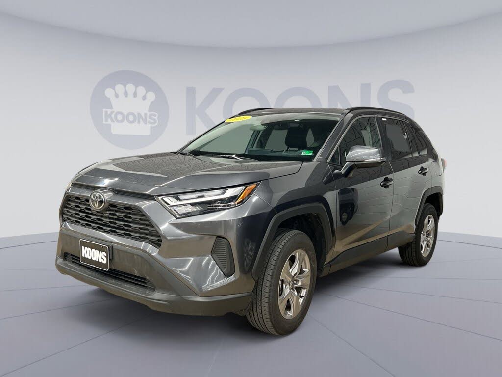 2025 Toyota RAV4 XLE AWD