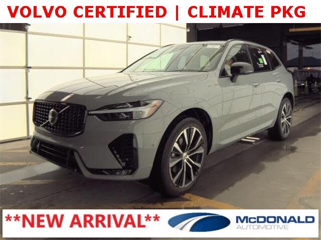 2025 Volvo XC60 B5 Plus Dark Theme AWD