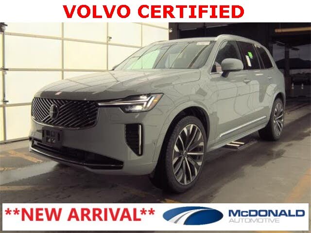 2025 Volvo XC90 B6 Plus Bright Theme 7-Passenger AWD