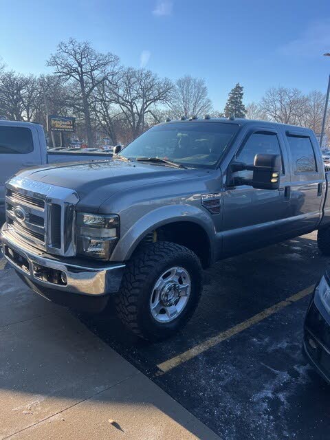2010 Ford F-250 Super Duty XLT Crew Cab 4WD