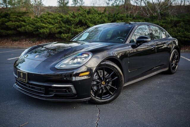 2018 Porsche Panamera 4 AWD