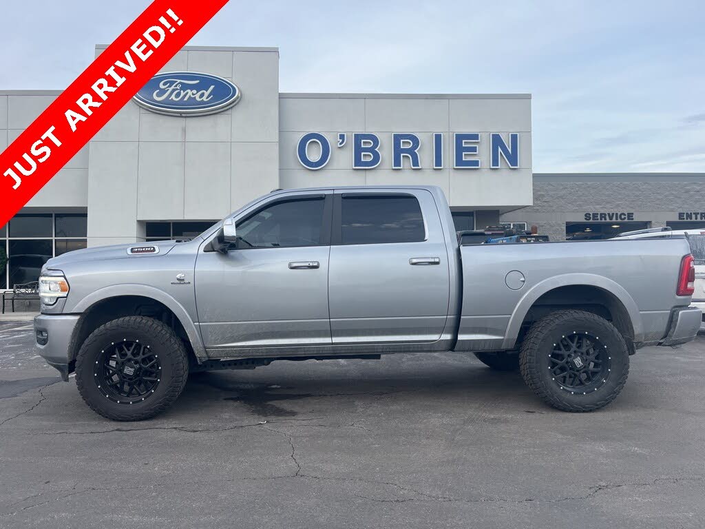 2019 RAM 3500 Laramie Crew Cab 4WD
