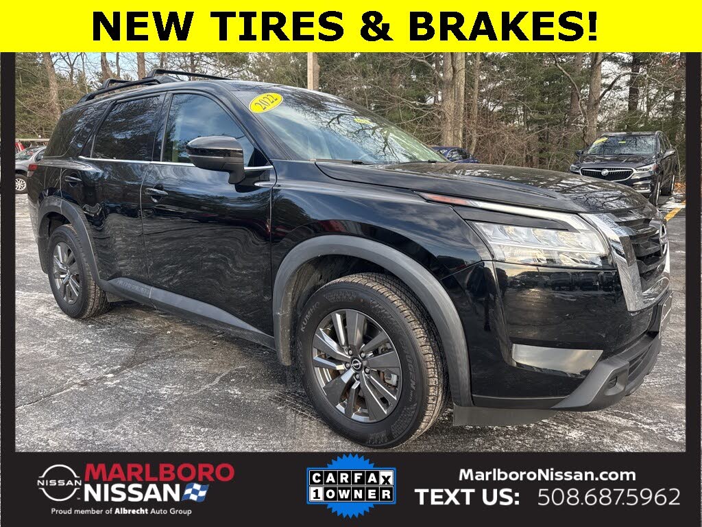 2022 Nissan Pathfinder SV FWD
