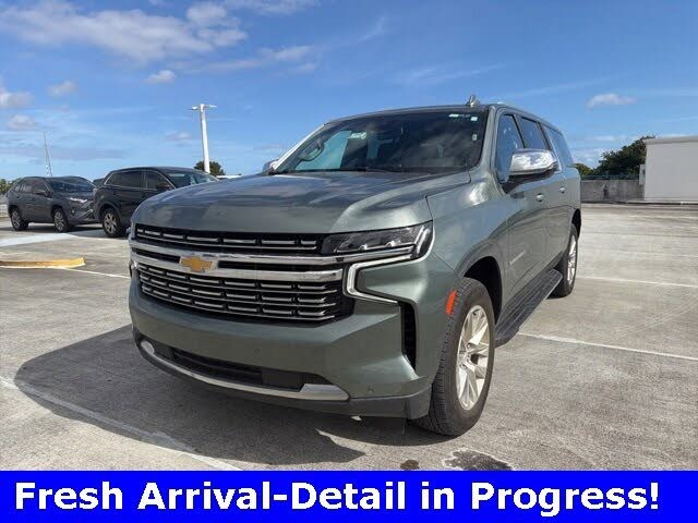2023 Chevrolet Suburban Premier RWD