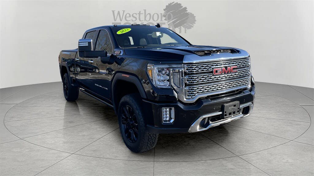 2023 GMC Sierra 2500HD Denali Crew Cab 4WD