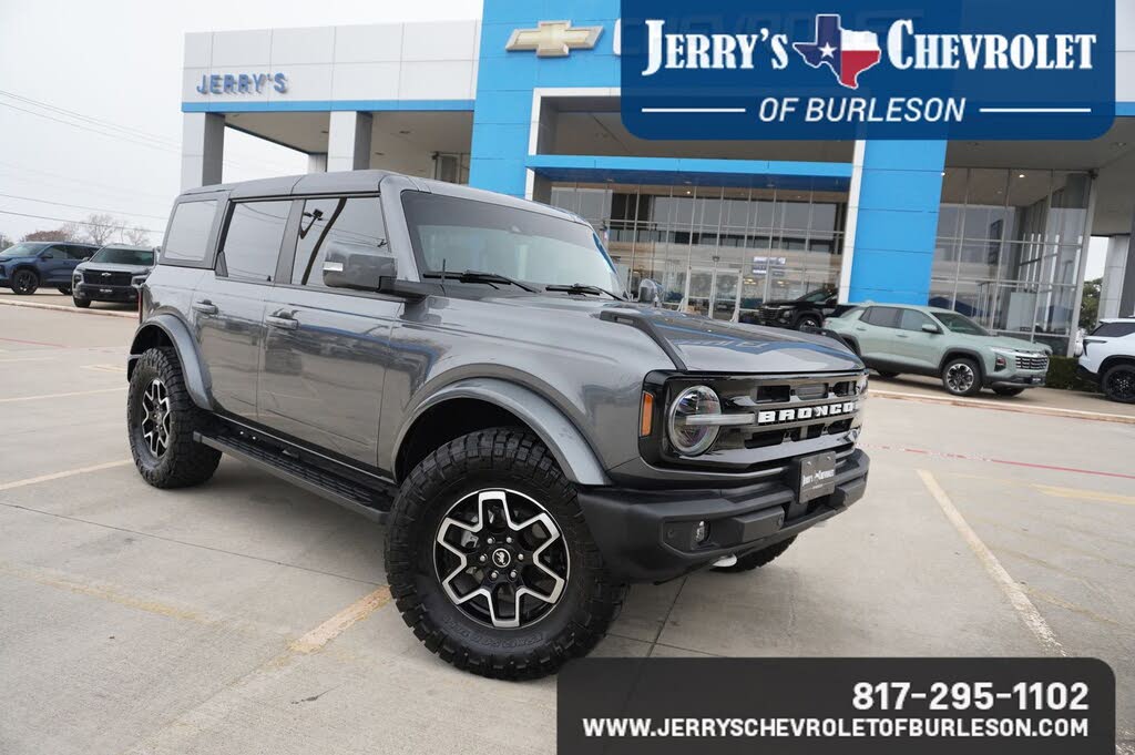 2024 Ford Bronco Outer Banks 4-Door 4WD