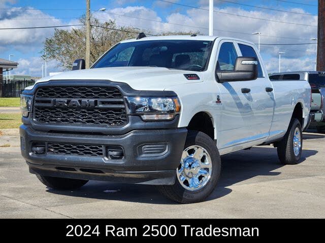2024 RAM 2500 Tradesman Crew Cab LB 4WD