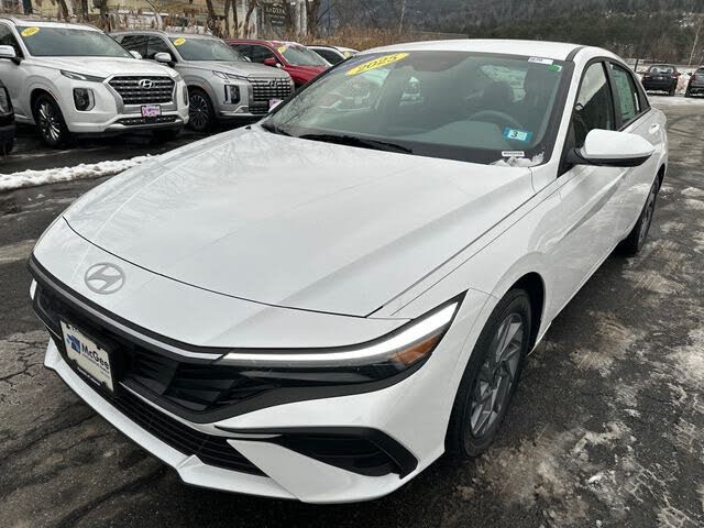 2025 Hyundai Elantra Hybrid Blue FWD