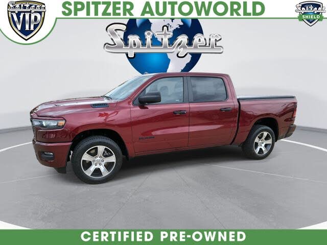 2025 RAM 1500 Tradesman Crew Cab 4WD
