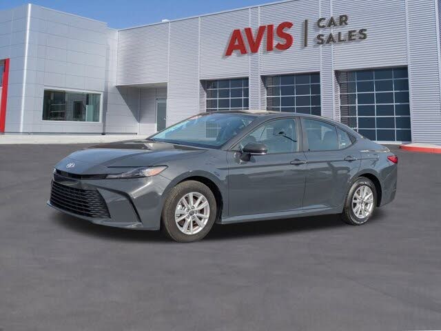 2025 Toyota Camry LE FWD