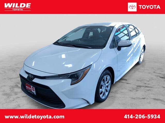 2025 Toyota Corolla LE FWD