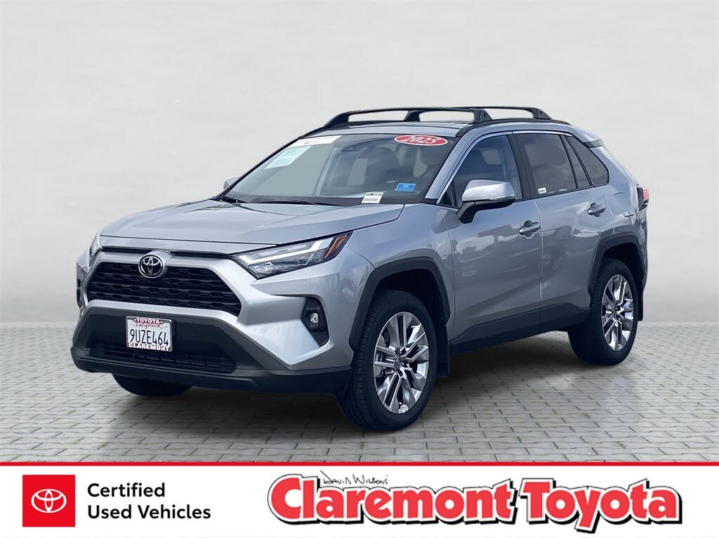 2025 Toyota RAV4 XLE Premium FWD