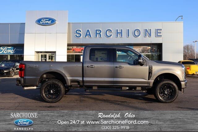 2026 Ford F-350 Super Duty Lariat Crew Cab 4WD