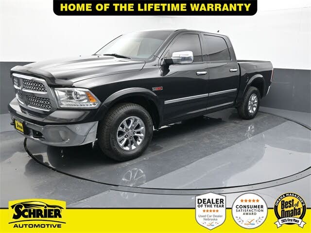 2015 RAM 1500 Laramie Crew Cab 4WD
