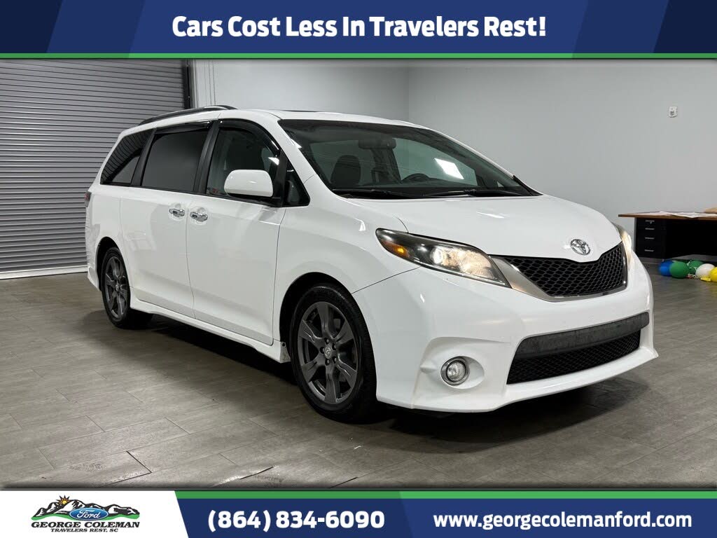 2017 Toyota Sienna SE 8-Passenger FWD