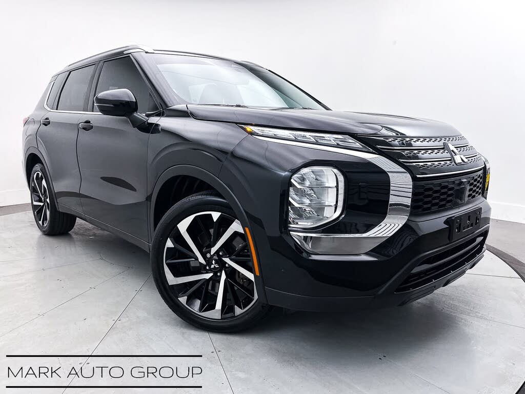 2022 Mitsubishi Outlander ES S-AWC