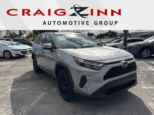 2022 Toyota RAV4 XLE FWD