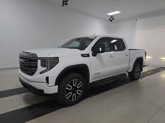 2023 GMC Sierra 1500 AT4 Crew Cab 4WD