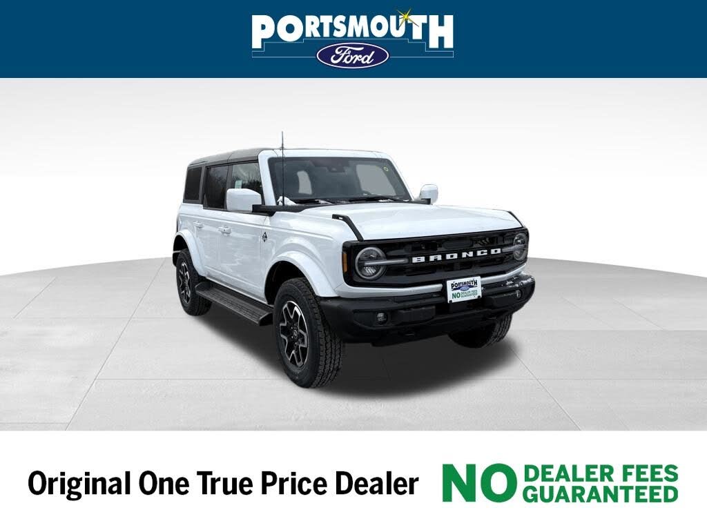 2025 Ford Bronco Outer Banks 4-Door 4WD