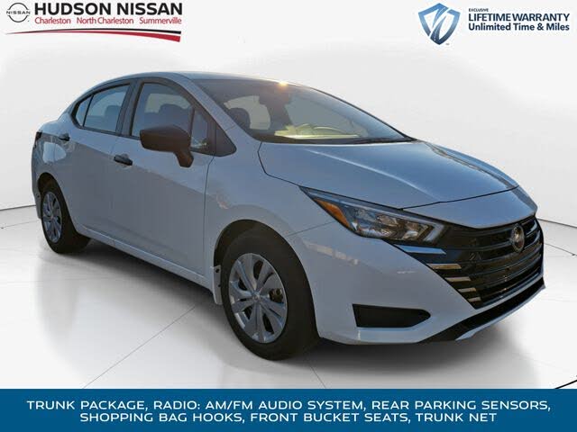 2025 Nissan Versa S FWD