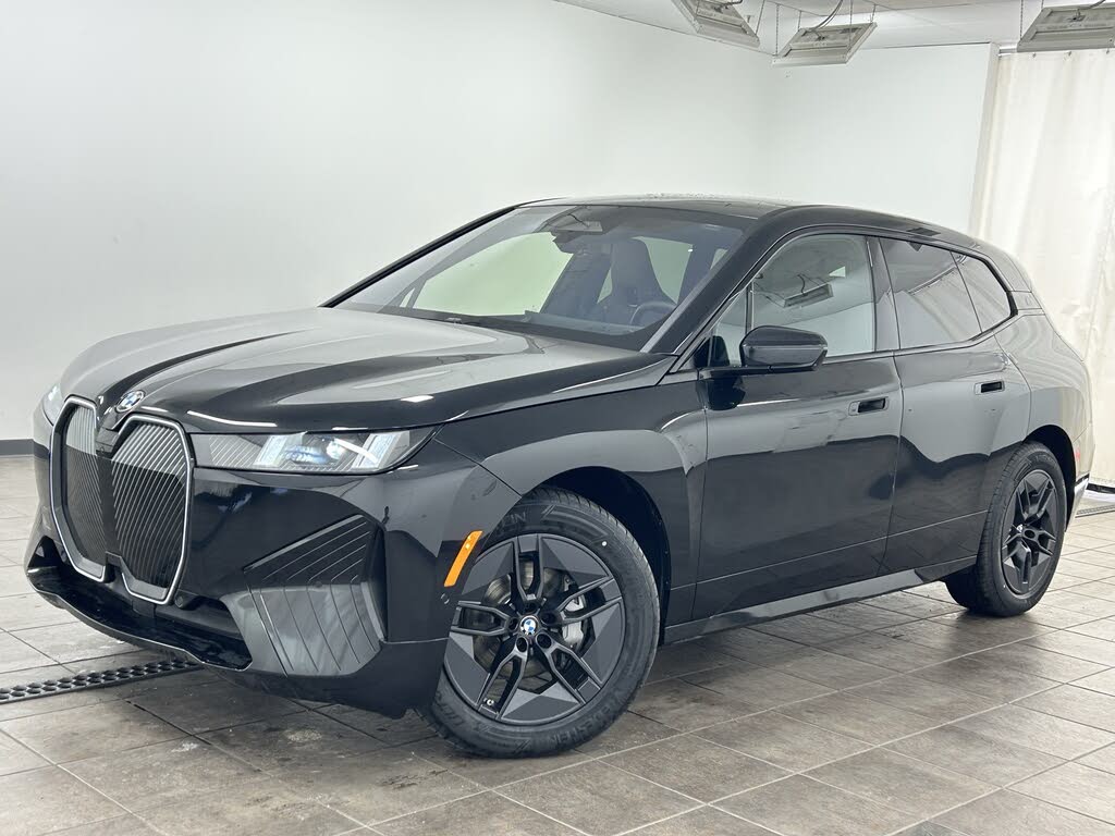 2026 BMW iX xDrive60