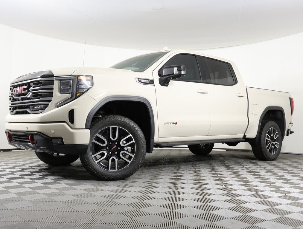 2026 GMC Sierra 1500 AT4 Crew Cab 4WD