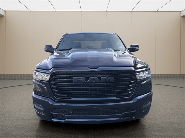 2026 RAM 1500 Laramie Crew Cab 4WD