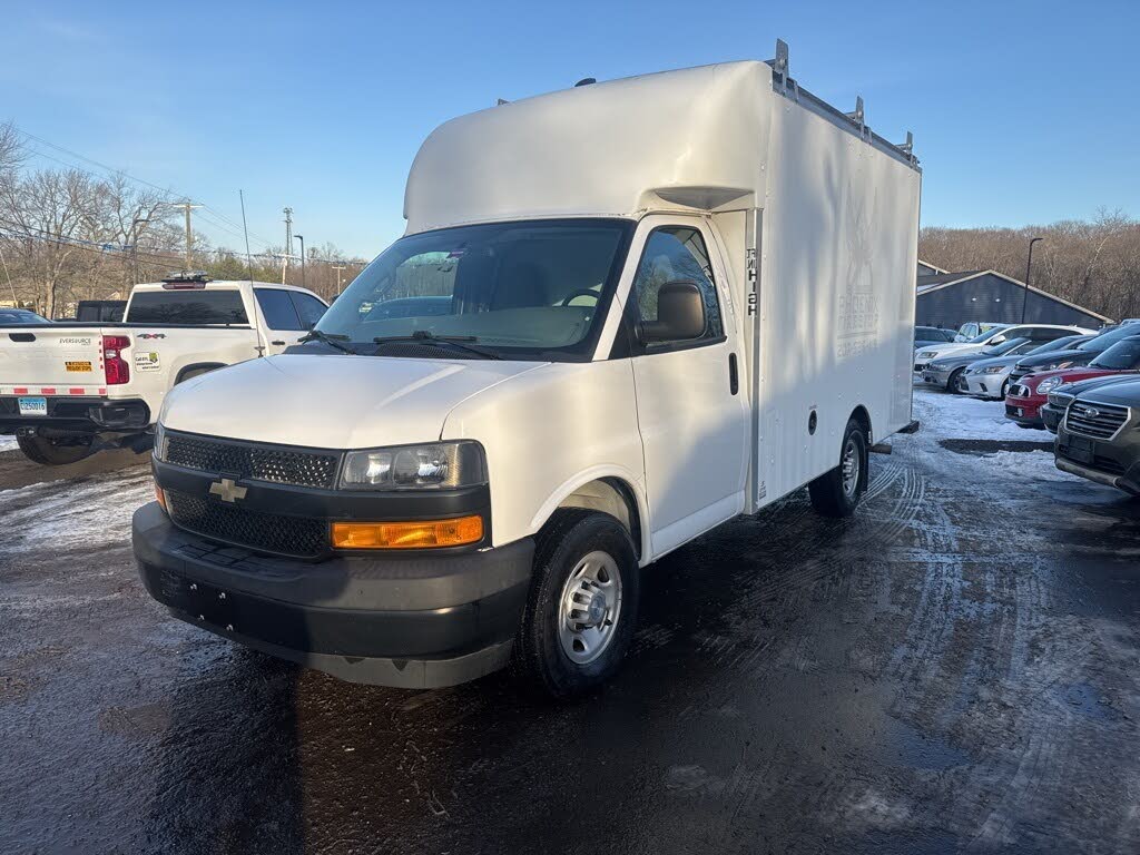 2019 Chevrolet Express Chassis 3500 139 Cutaway RWD