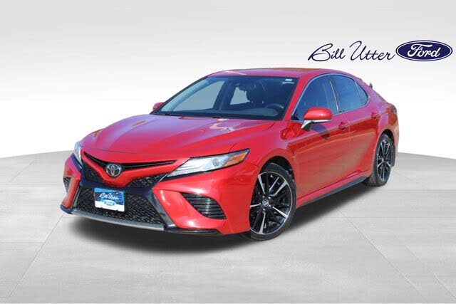2019 Toyota Camry XSE FWD
