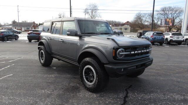 2022 Ford Bronco Outer Banks Advanced 4-Door 4WD