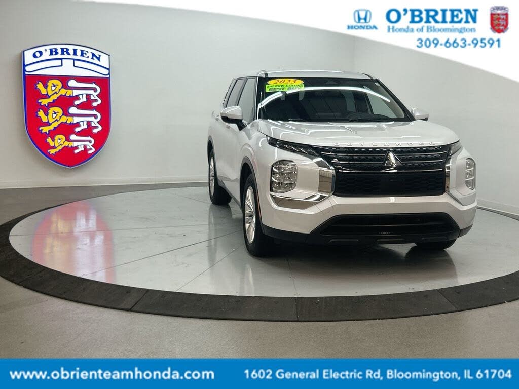 2023 Mitsubishi Outlander ES FWD