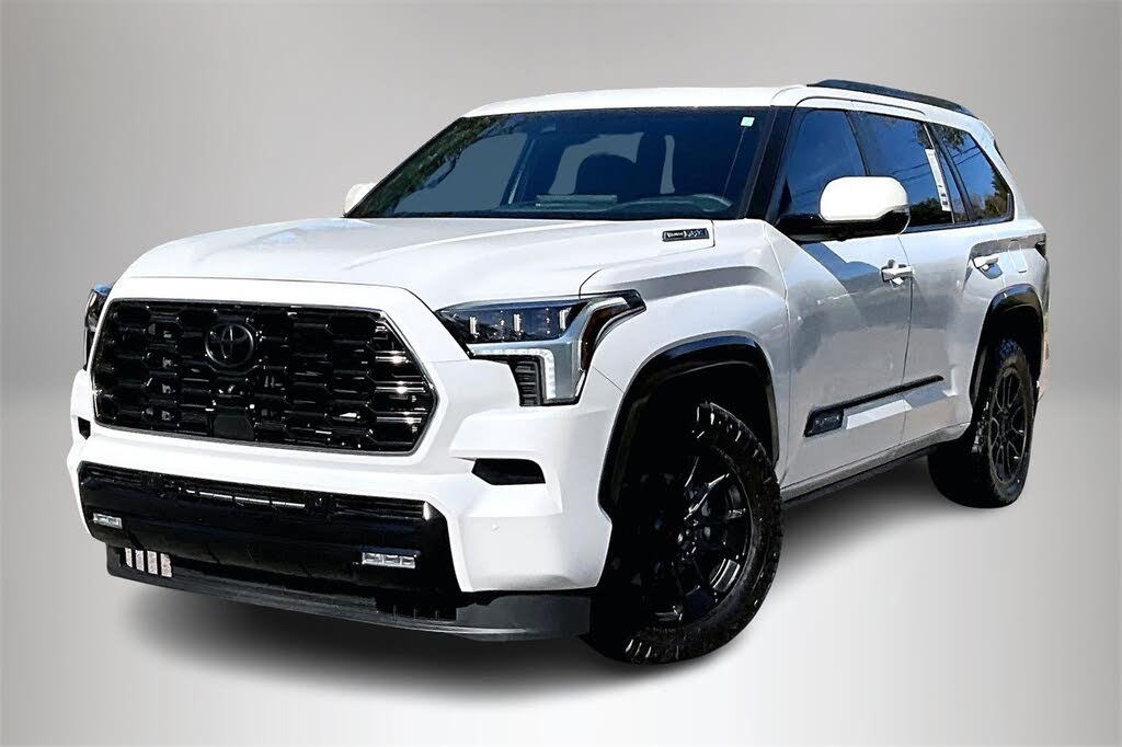 2024 Toyota Sequoia Platinum 4WD