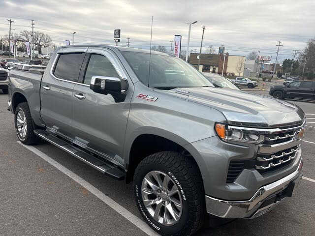 2025 Chevrolet Silverado 1500 LTZ Crew Cab 4WD