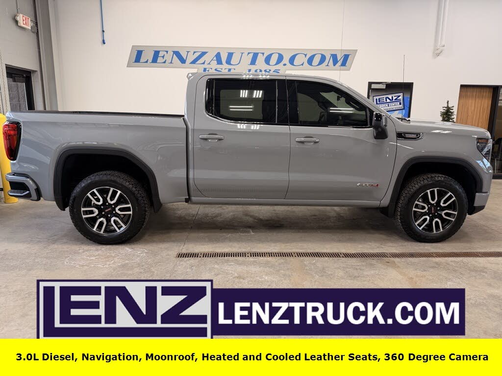 2025 GMC Sierra 1500 AT4 Crew Cab 4WD