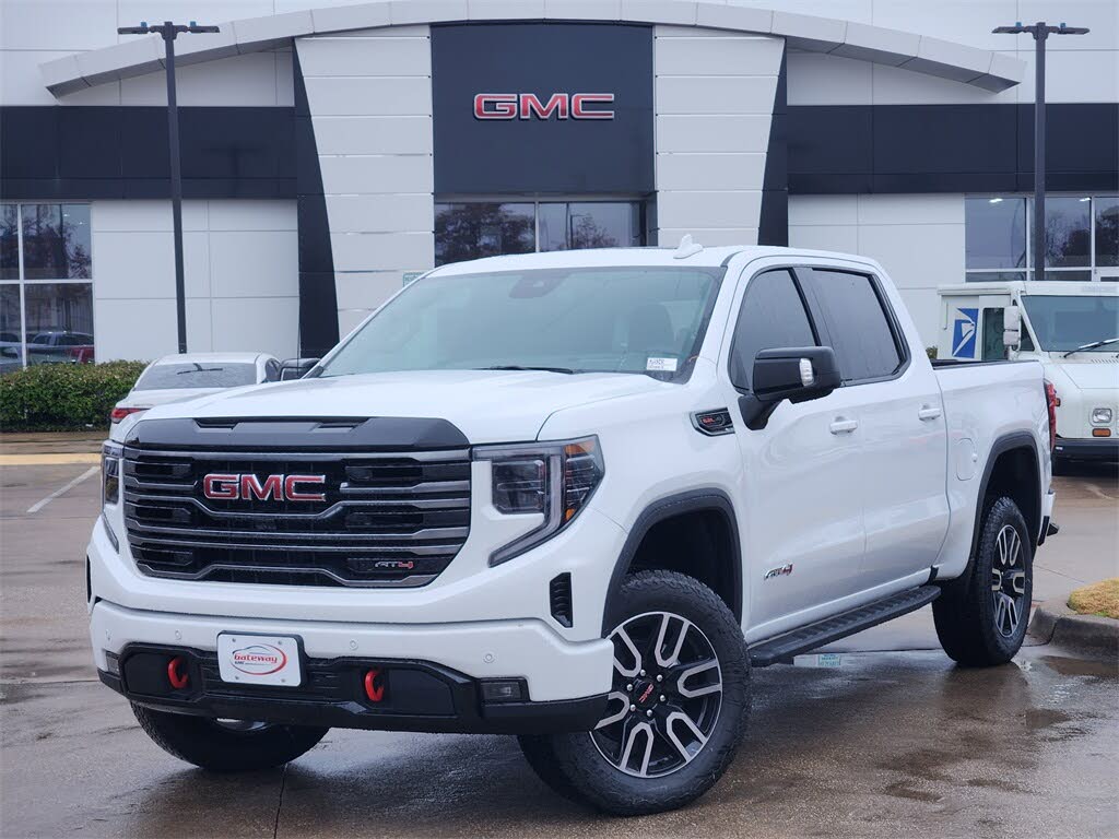 2026 GMC Sierra 1500 AT4 Crew Cab 4WD