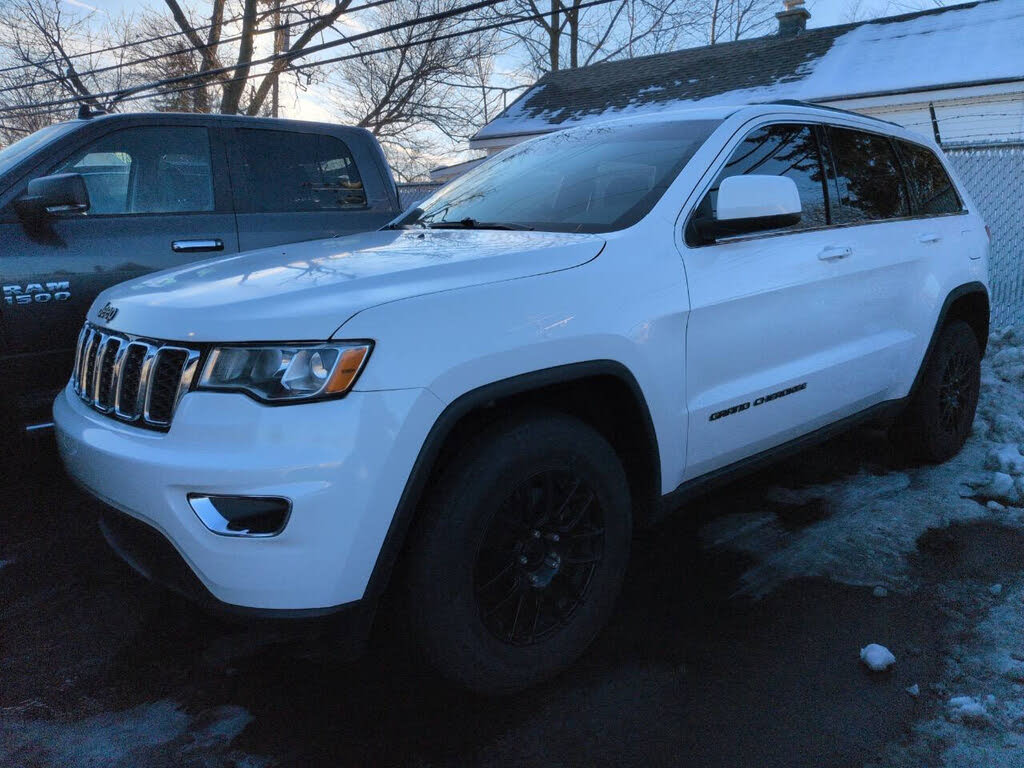 2017 Jeep Grand Cherokee Laredo 4WD