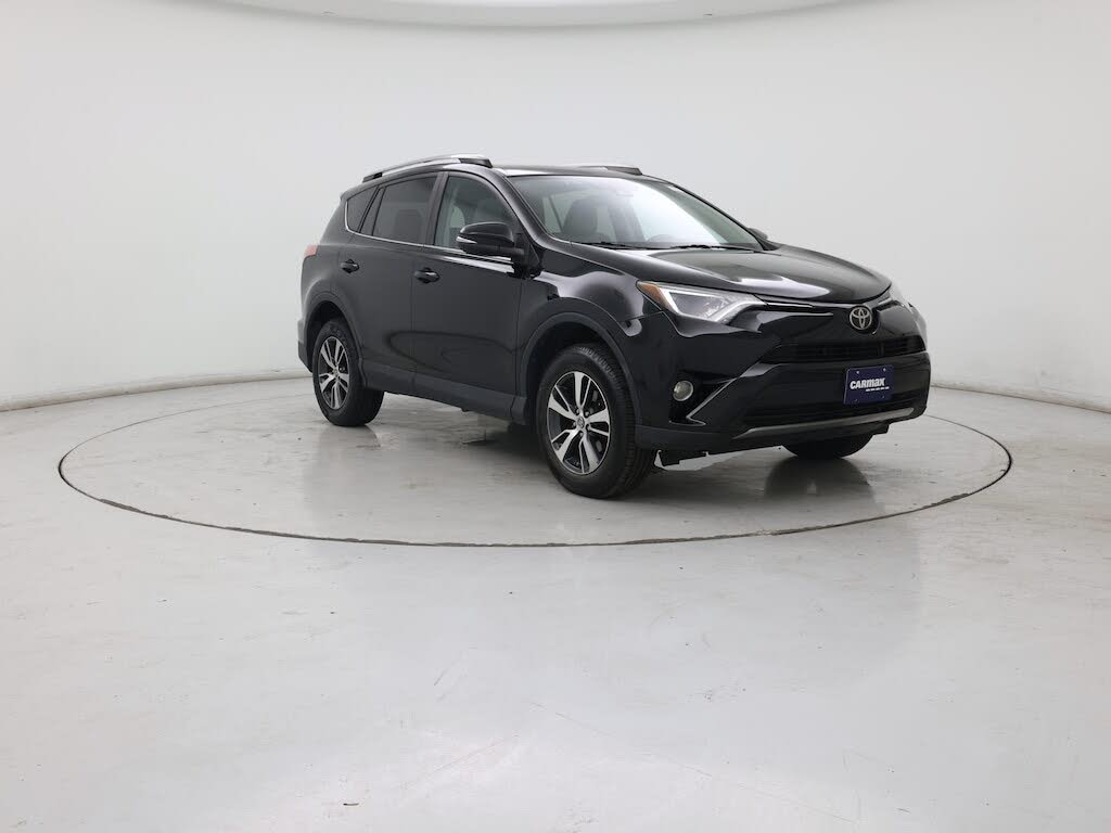 2017 Toyota RAV4 XLE AWD