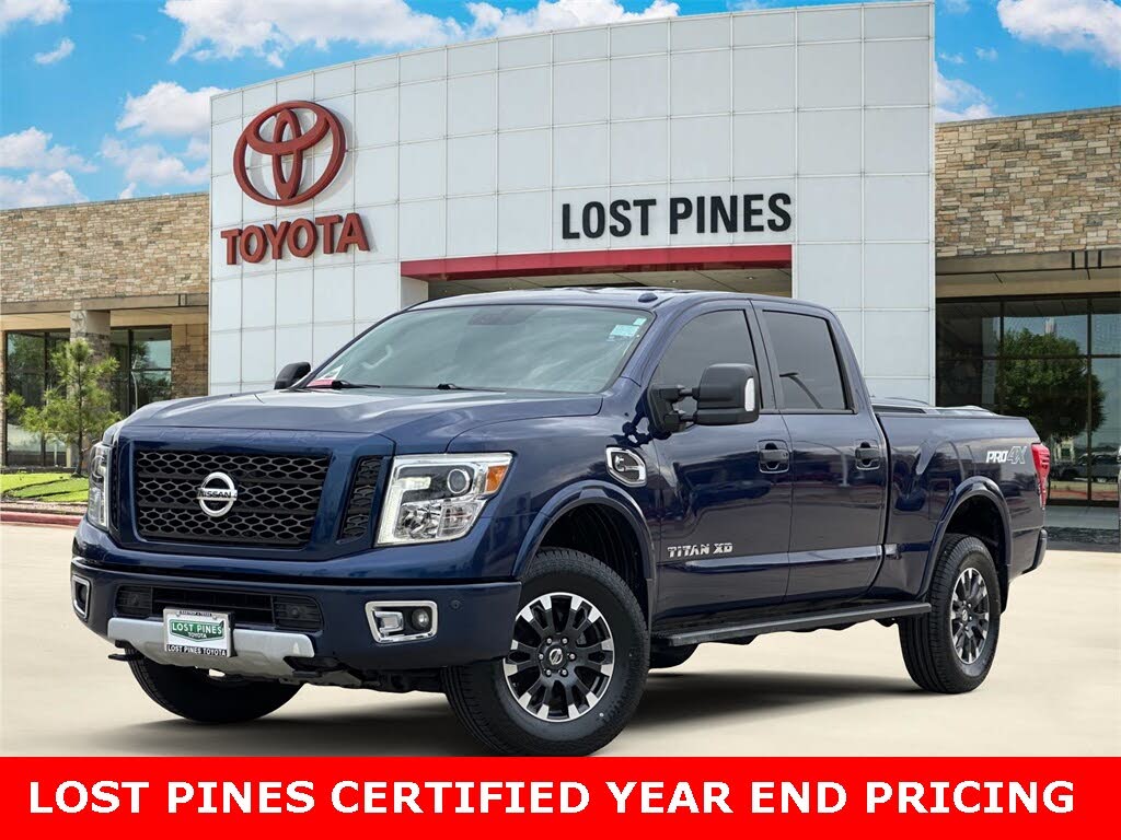 2019 Nissan Titan XD PRO-4X Crew Cab 4WD