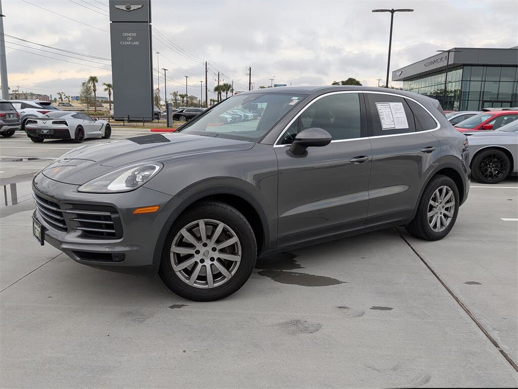 2022 Porsche Cayenne Platinum Edition AWD